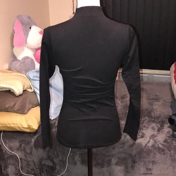 Black Long Sleeve Women's compression Top - Picture 3 of 5